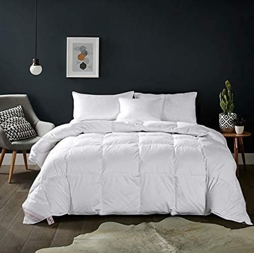 Maple Down Edredom macio Queen Size com enchimento alternativo acolchoado com abas de canto - microfibra escovada leve respirável lavável na máquina (branco, 228 x 228 cm)