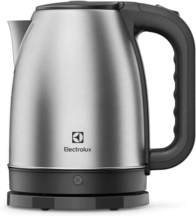 Electrolux Chaleira jarra eletrica desligamento automatico capacidade 1,8L facil abertura tampa alça ergometrica EEK10 inox 127v