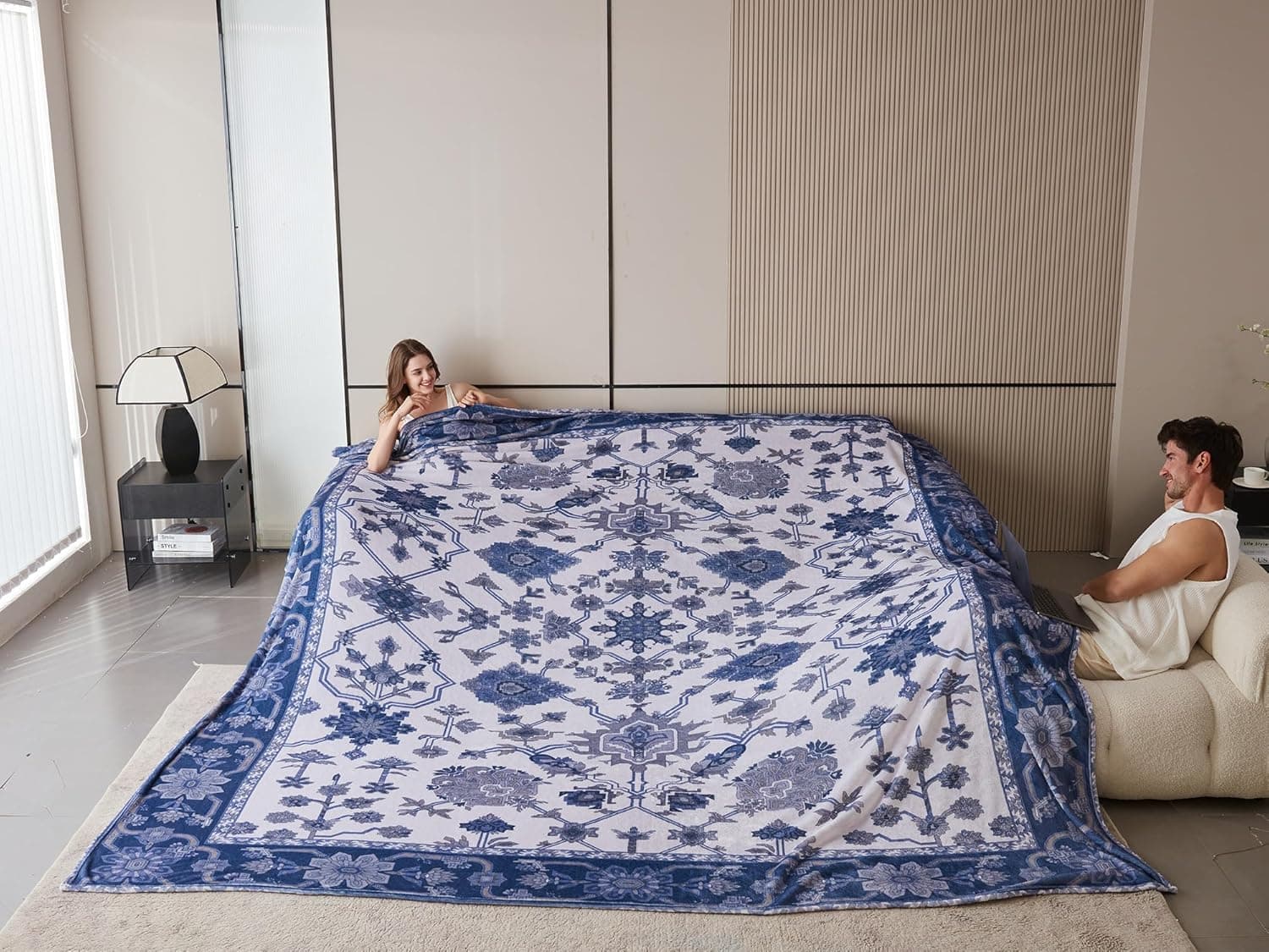 Cobertor grande 300 x 300 cm, cobertor gigante enorme 25 x 25 cm para cama, sofá, viagem e acampamento, cobertor extra grande macio para toda a família e ao ar livre, cinza-claro - Ondulado - Imagem 4