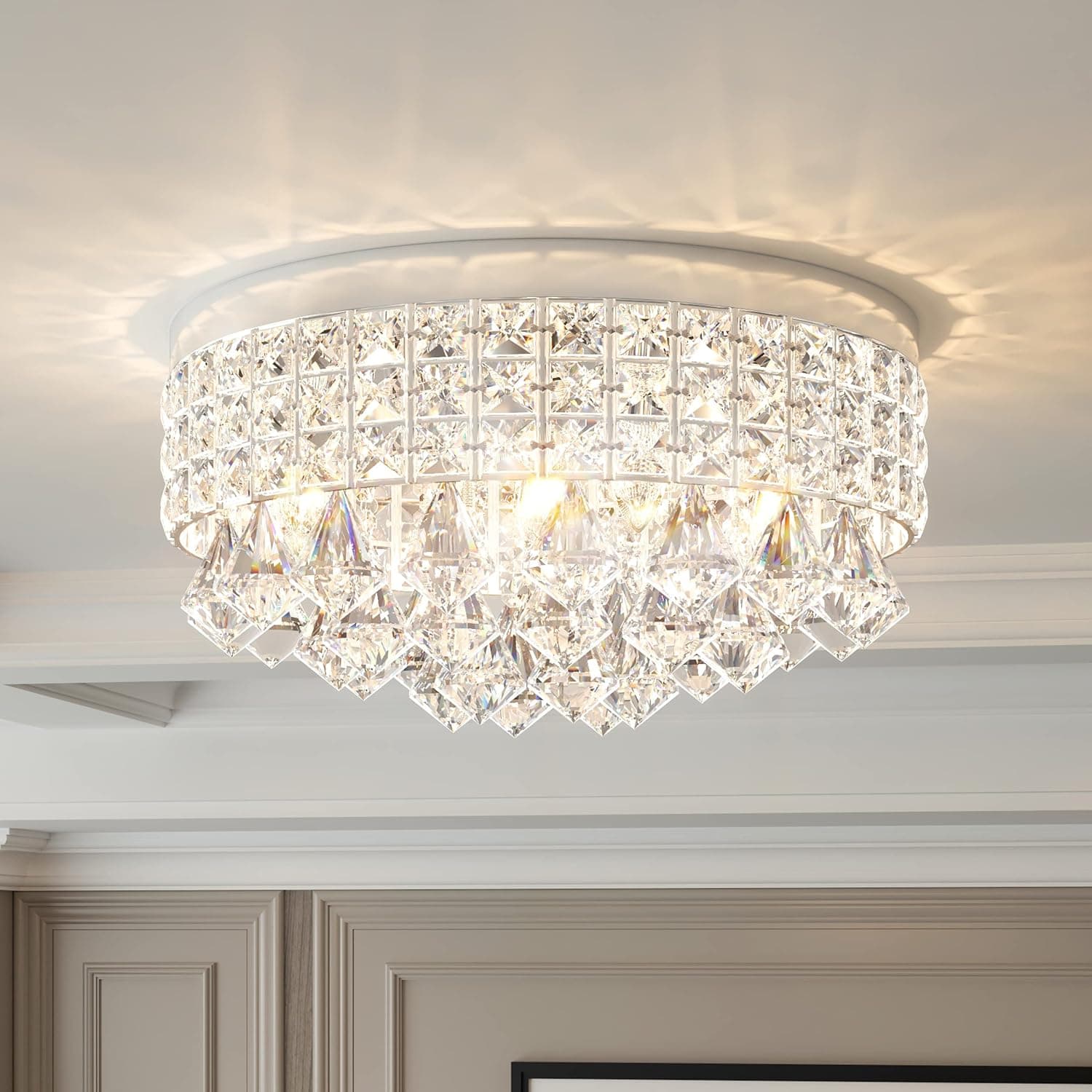 Maxax Lustre de cristal de 4 luzes, luminária de teto moderna de tambor, cortina de metal redonda de montagem embutida em gota de chuva, para sala de jantar, sala de estar, banheiro, quarto, cromado