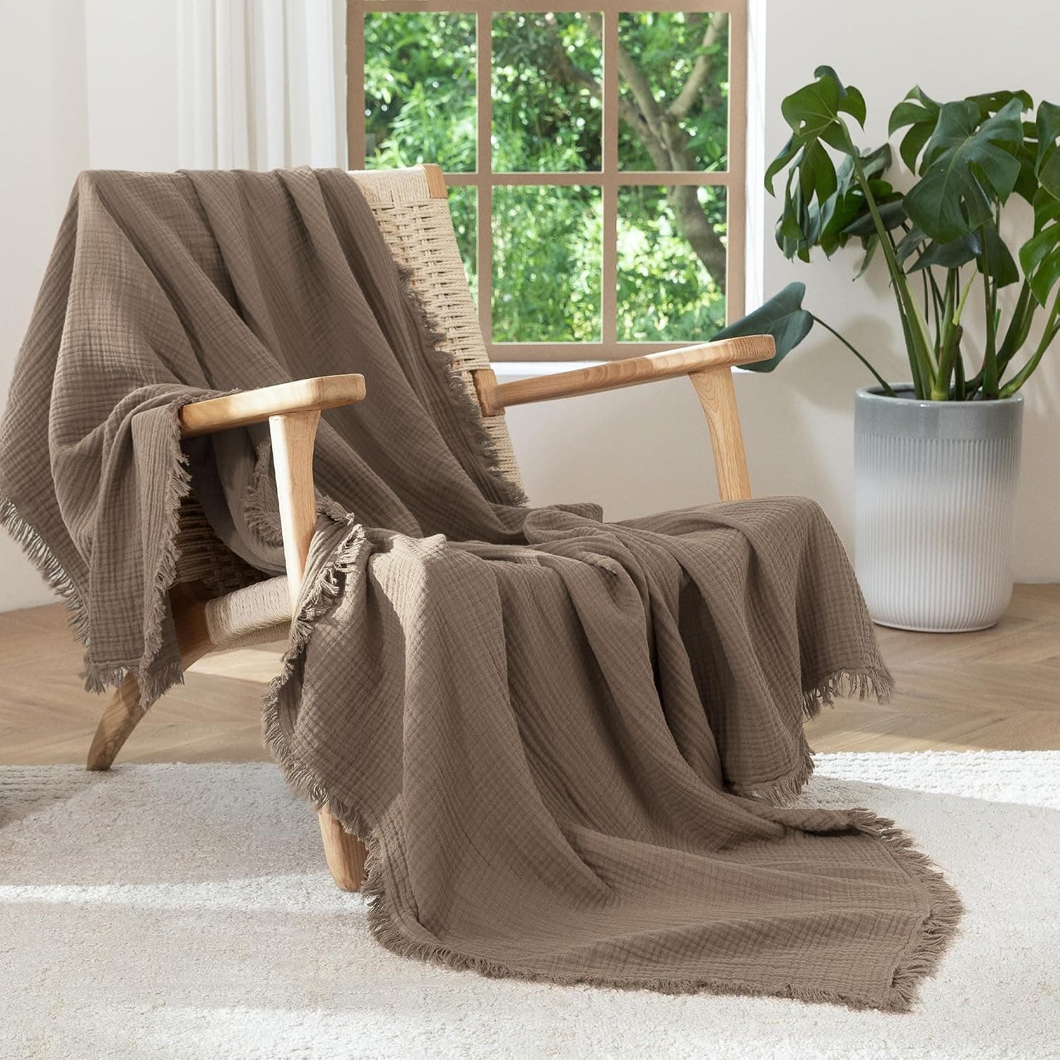MooMee Cobertor de musselina - Cobertor de gaze 100% algodão de 4 camadas com franja em toda a volta, ultramacio, respirável, leve, refrescante para sofá de cama (marrom, solteiro GG 167,6 cm x 228,6