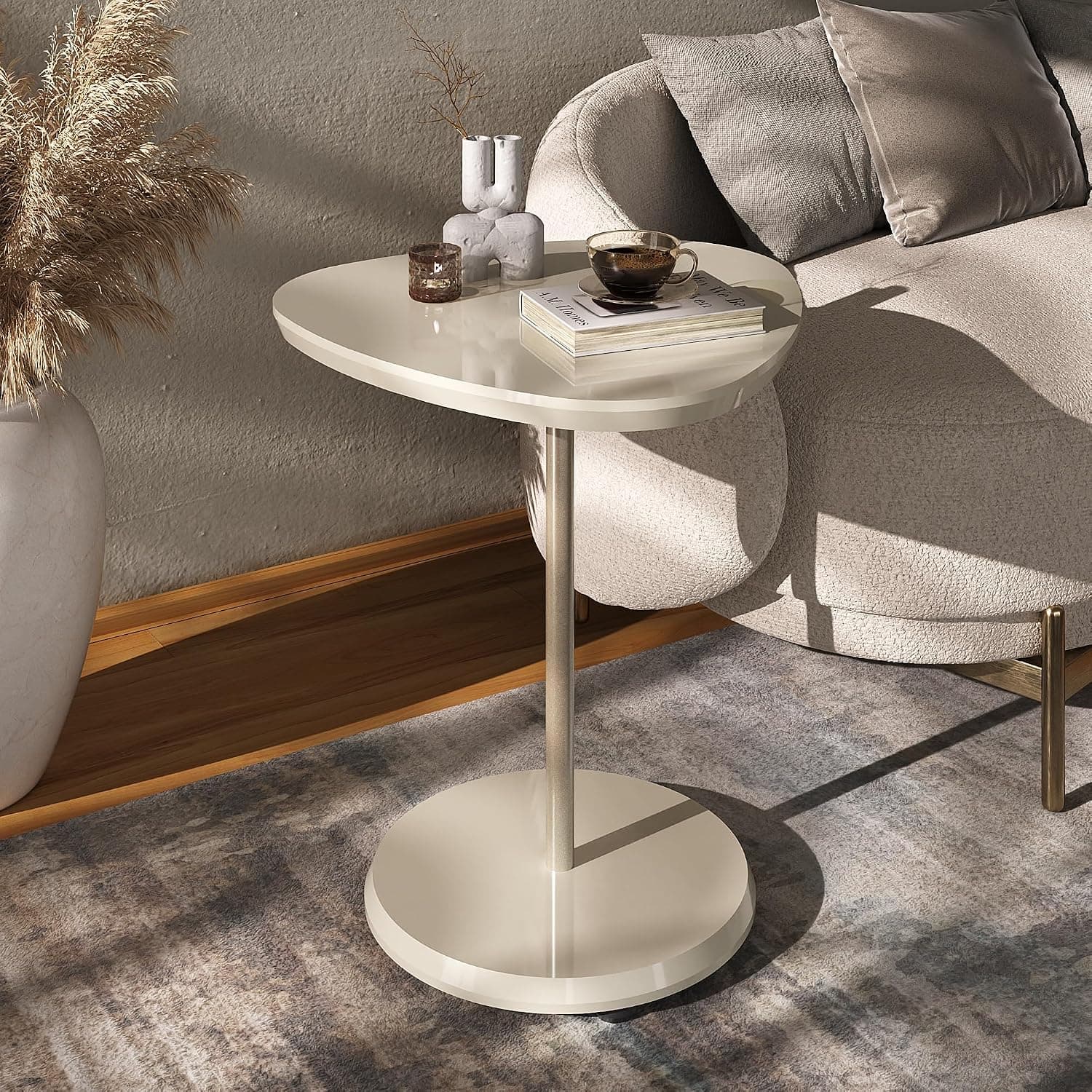 Mesa de apoio em MDF 25mm com haste metálica pintura dourado BEL cor Off White - Artely