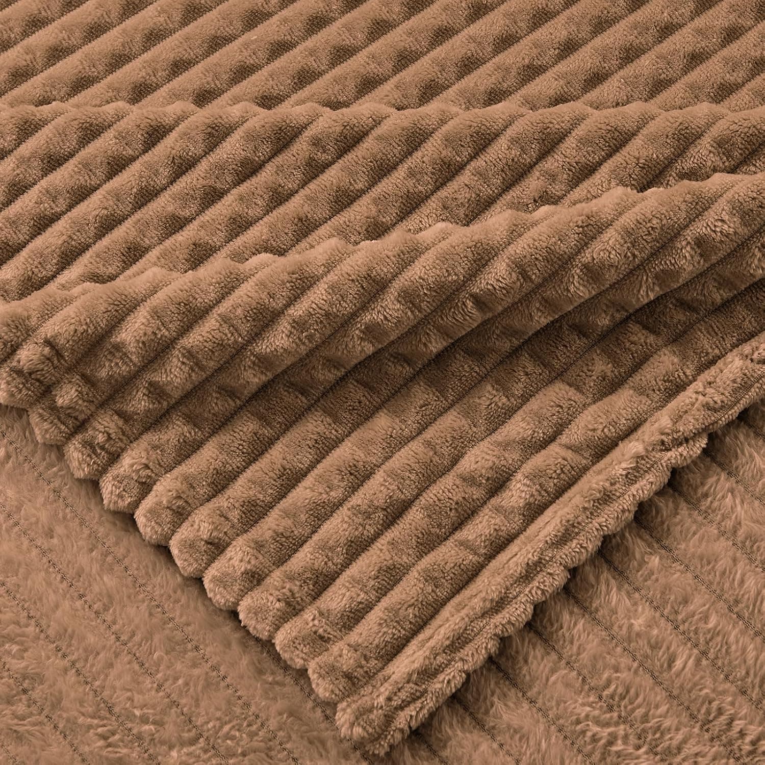 EMME Cobertor de lã de flanela de luxo tamanho solteiro para sofá-cama, sofá, cadeira, macio, macio, quente e aconchegante com design de grade geométrica (marrom, 152 x 203 cm) - Imagem 4